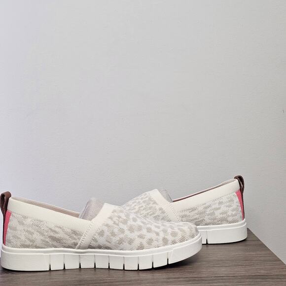 Ryka Women's Hera Slip-on Sneakers 8.5 W Speckled NEW - Picture 2 of 9